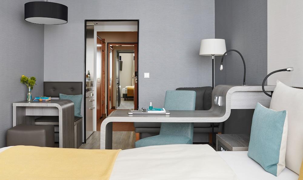 Aparthotel Living Am Deutschen Museum 3*