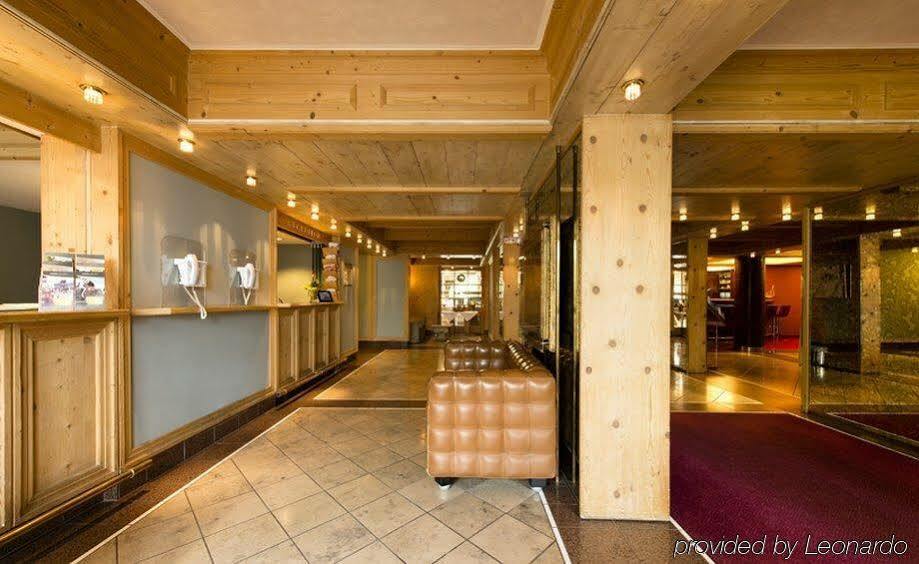Living Am Deutschen Museum Aparthotel 3*